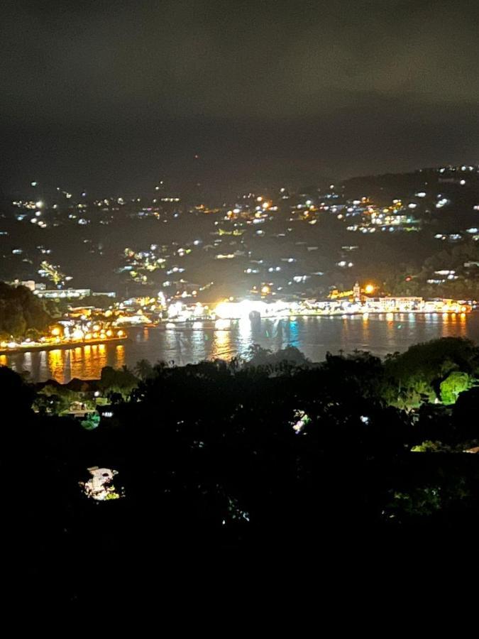 Top Hill Hostel- Martinique- Auberge Dortoir La Trinite Bagian luar foto